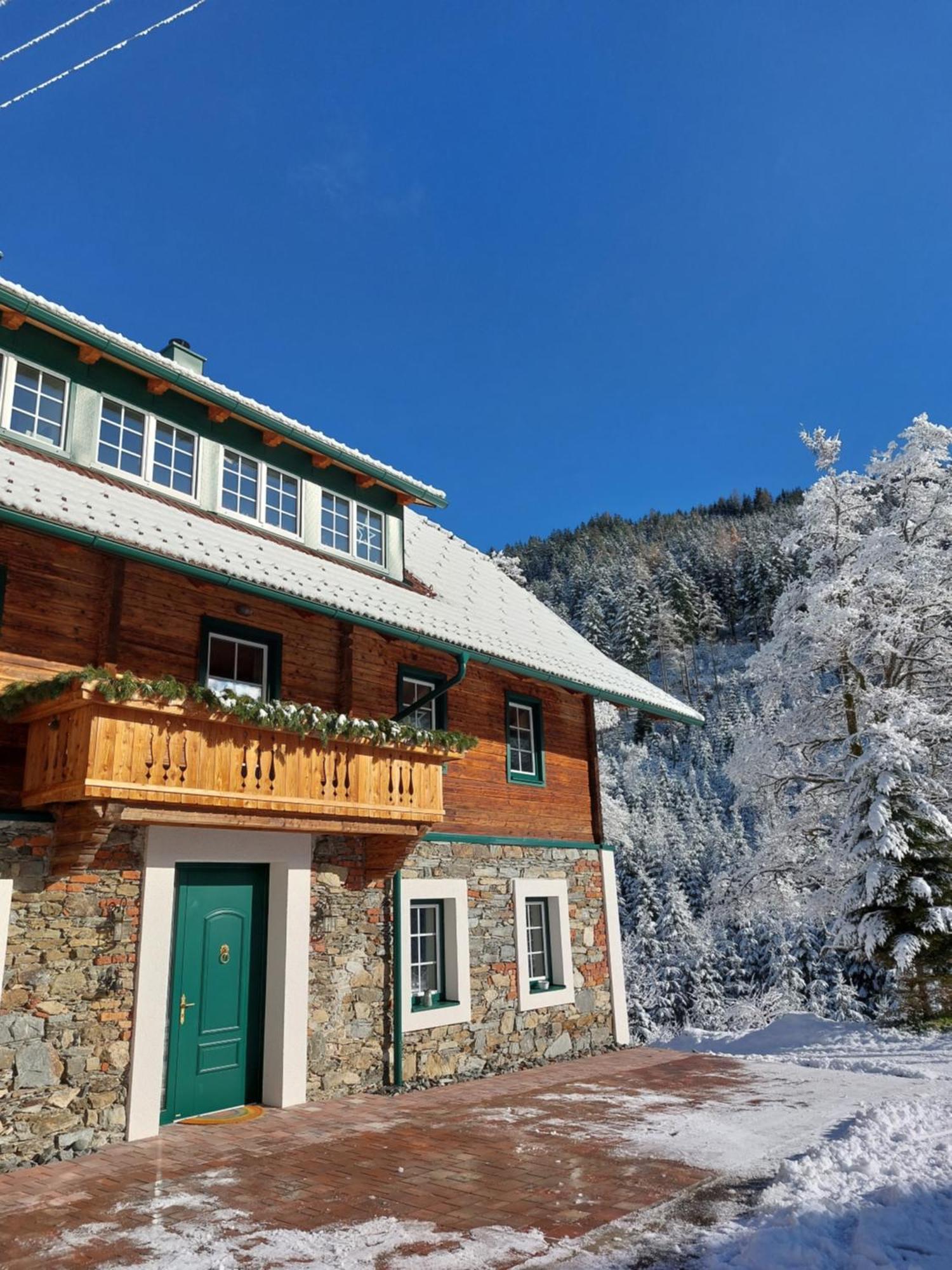 Landhaus Gruenjuwel Himmelberg Εξωτερικό φωτογραφία